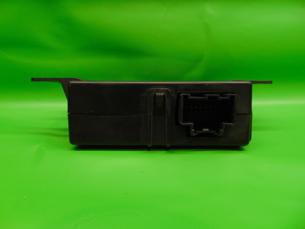 2011 2012 2013 JEEP GRAND CHEROKEE DODGE DURANGO Blind Spot Alert Module Sensor