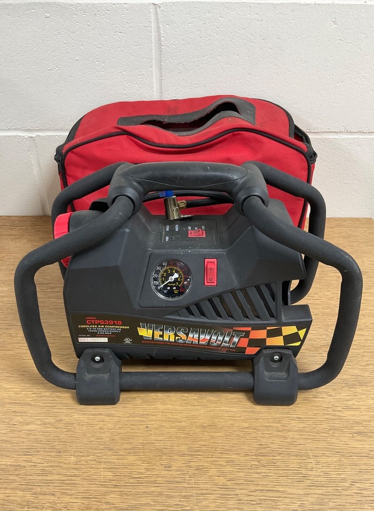 Snap-On Versavolt Model CTPS3918 Cordless Air Compressor & Case & Light