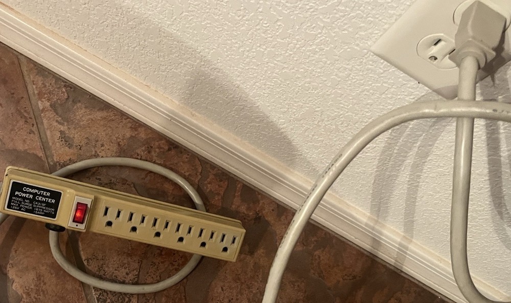 Vintage Computer Power Center Surge Protector Switched Outlets Tested