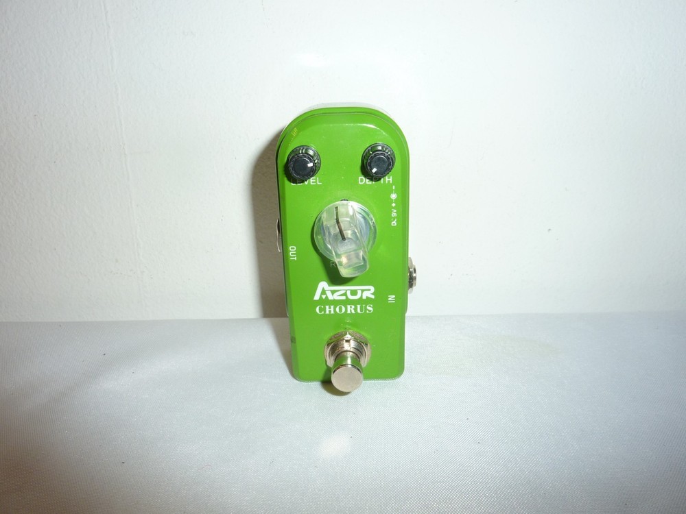 Azur Mini Chorus Guitar Musical Instrument Effects FX Untested