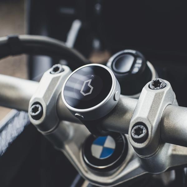 Beeline Moto Satnav Silver Motorcycle GPS Navigation