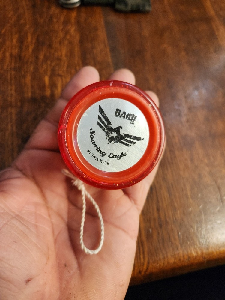 Vintage Soaring Eagle Trick Yo-Yo Red Glitter