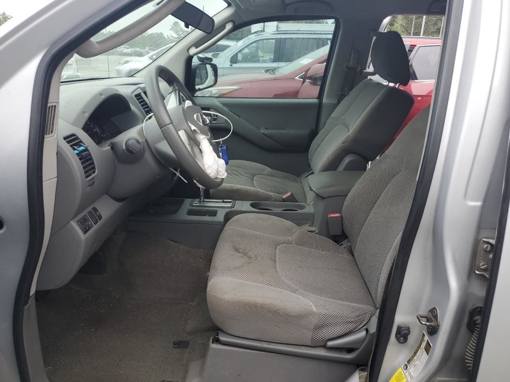 FRONTIER 2010 Glove Box 4987722