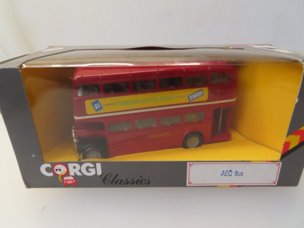 CORGI #C559/5  'A E C ' RHONDDA '  Bus boxed  ..*