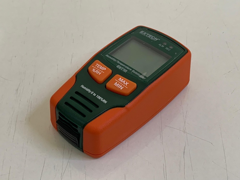 EXTECH / RHT20 / Humidity / Temperature Datalogger / 0 to 100%RH