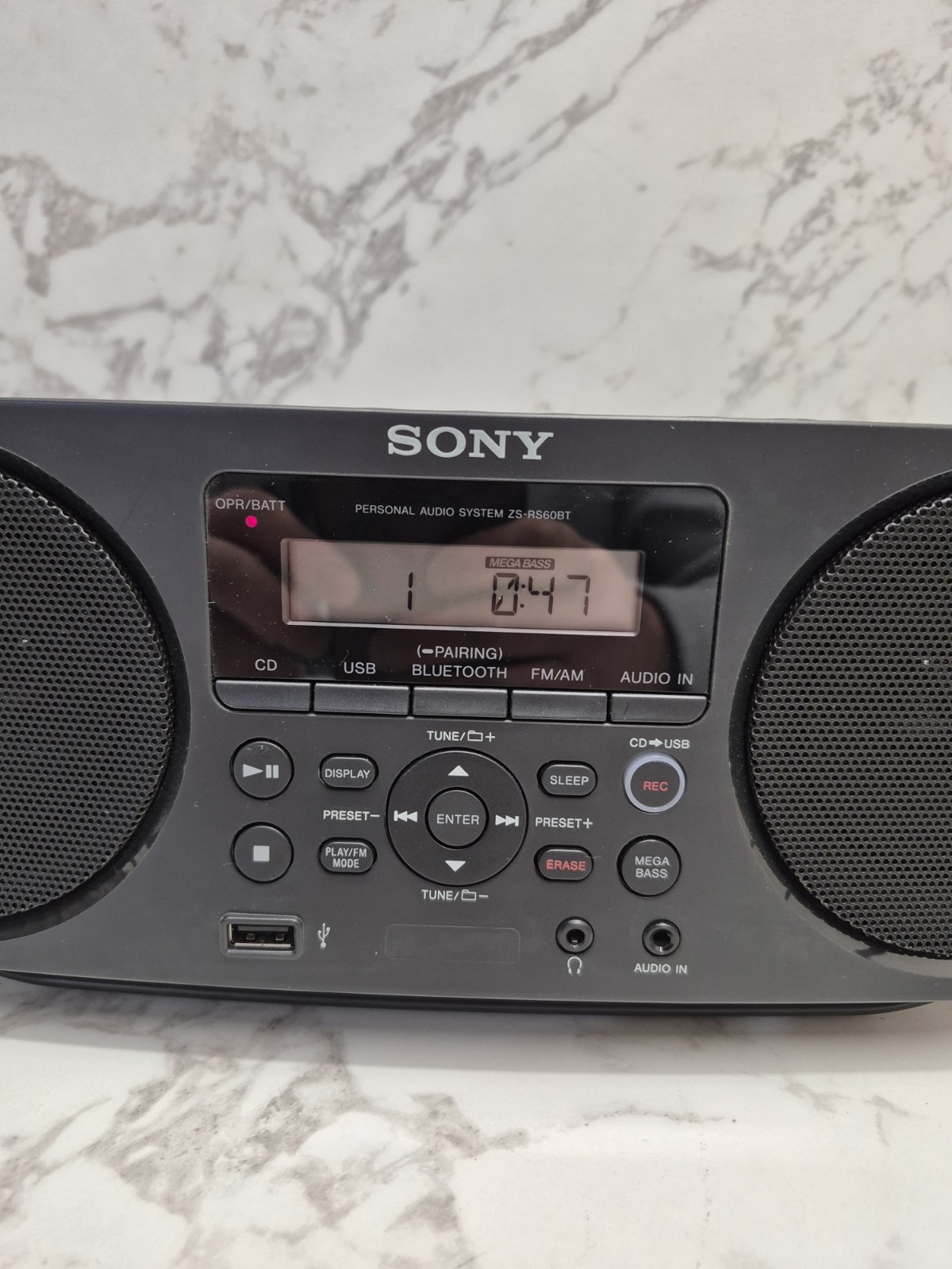 Sony ZS-RS60BT CD Boombox W/ Bluetooth, AM/FM, USB, Headphone Tested Works