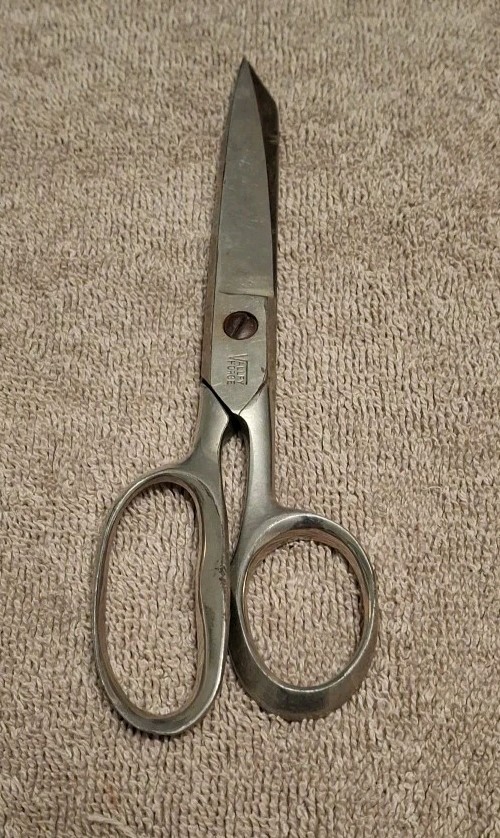 Valley Forge Cutting Scissors