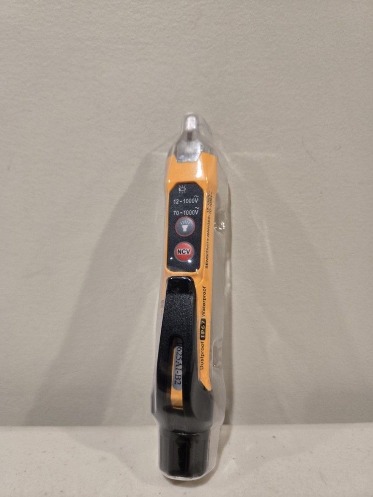 Klein Tools NCVT3P Dual Range Voltage Tester With Flashlight NEW+FREE SHIPPING!!