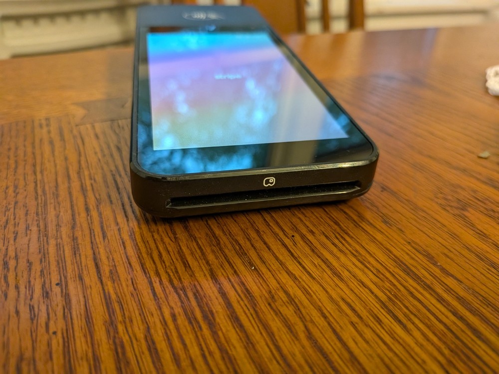 Wise POS E Card Reader, Handheld Portable, NFC, Chip Reader, LCD Screen, Stripe