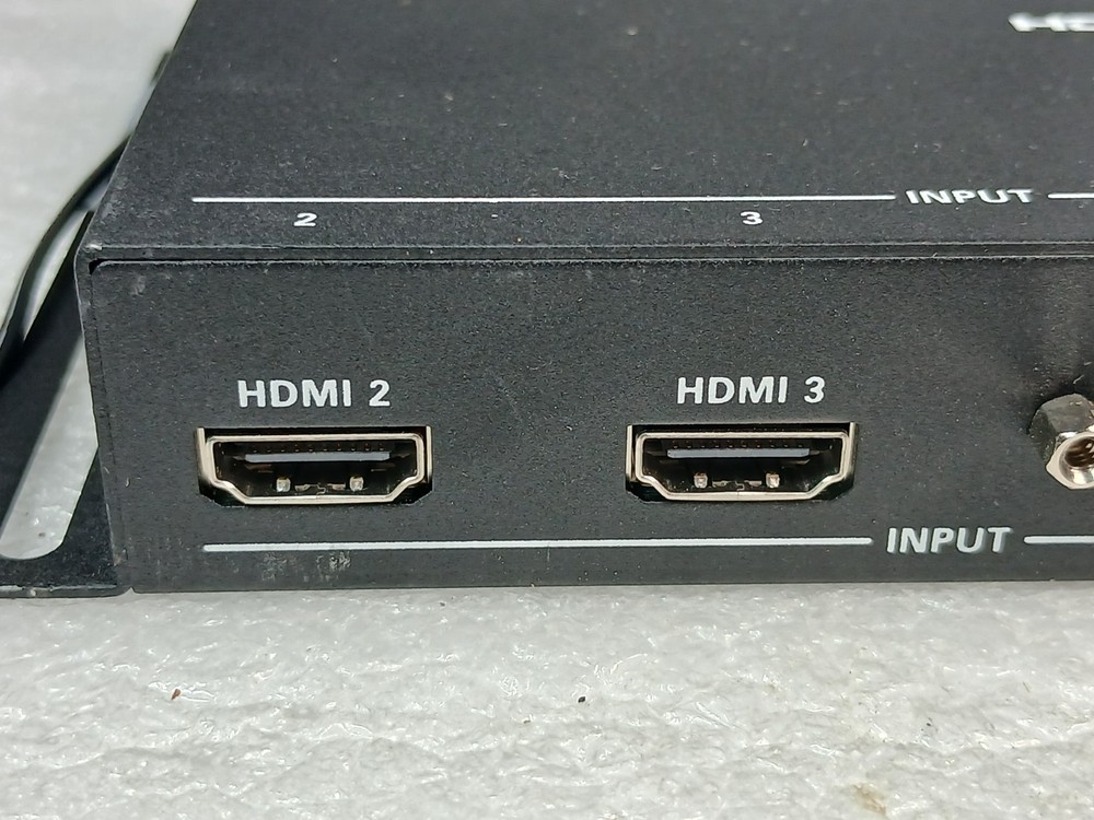 Crestron HD-MD-400-C-E Multiformat HDMI Transmitter & Receiver Set Tested w/ PSU
