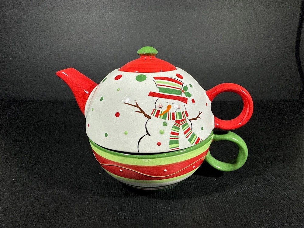 Ganz Stackable Holiday Snowman Teacup and Teapot