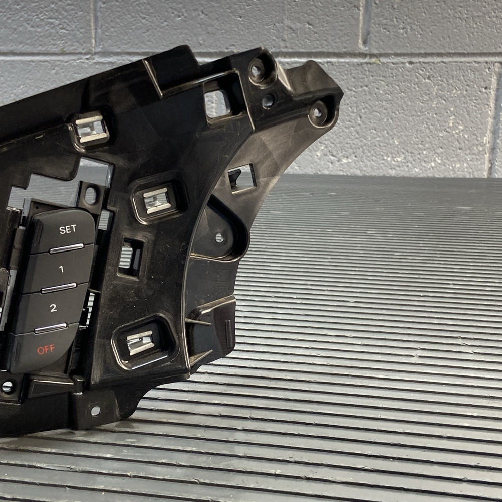 2012-2018 Audi A7 4G Front Left Interrior Door Handle Lock Switch OEM *NOTE*
