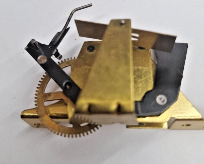 Cuckoo clock musical fly wheel assembly