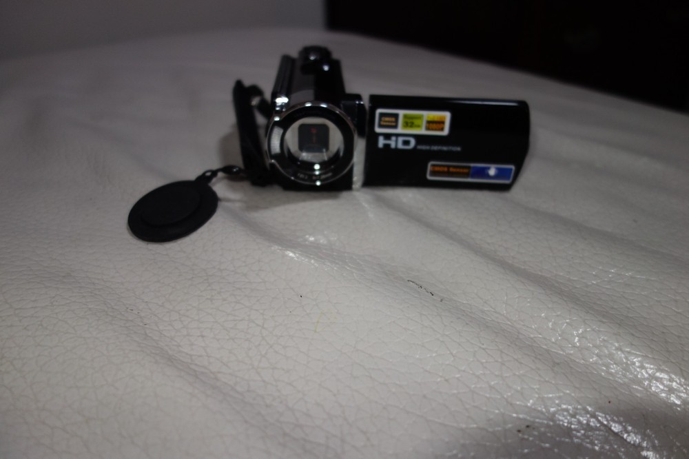 DVC HDV-614p Digital HD Video Camera Recorder