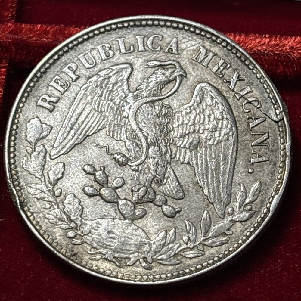 1901 Mo AM Mexico - Silver Peso Cap & Rays Error Planchette Lamination