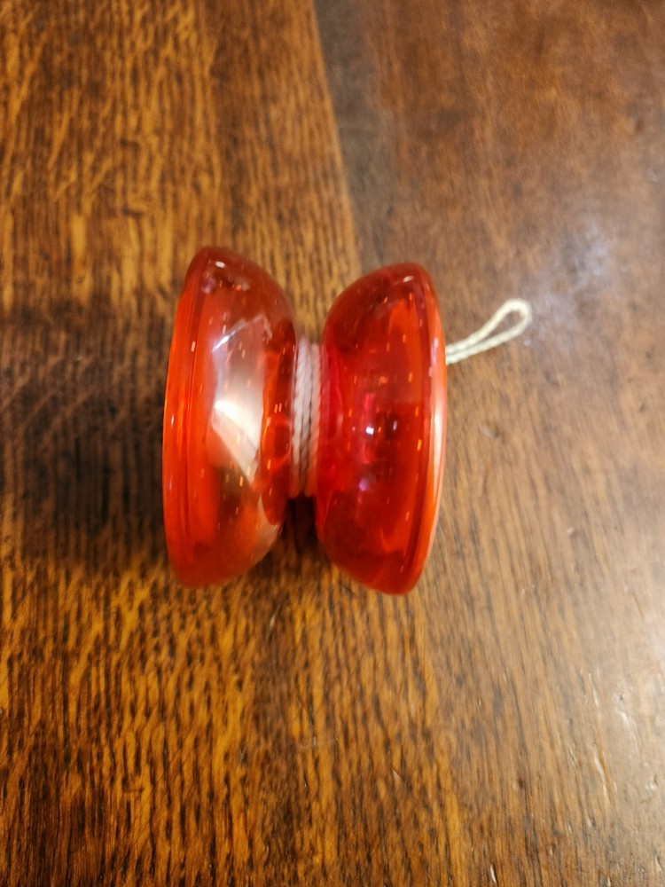 Vintage Soaring Eagle Trick Yo-Yo Red Glitter