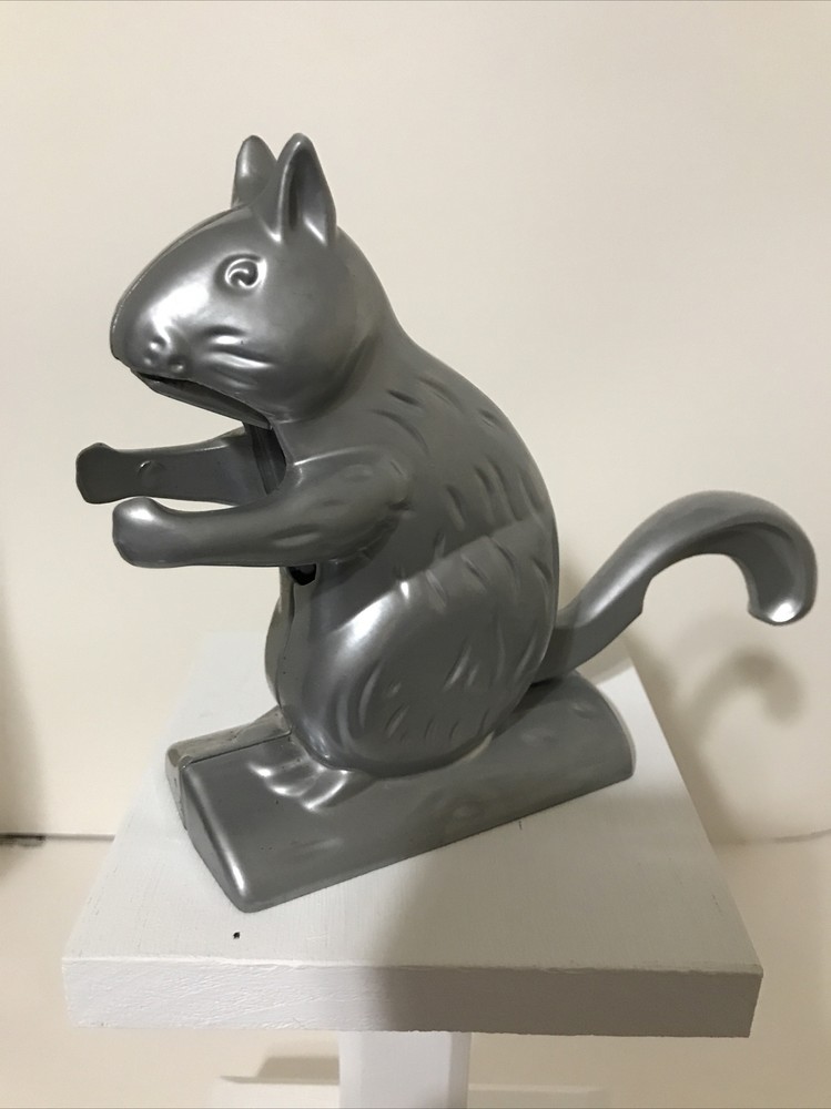 Vintage Cast Aluminum Metal Squirrel Nut Cracker 6"×8"