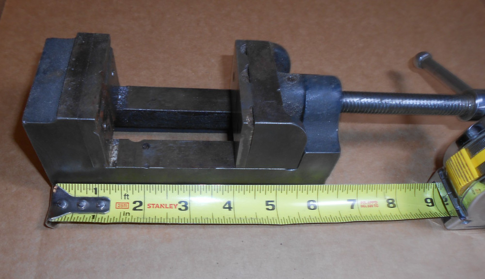 Machinist vise 2-1/2"