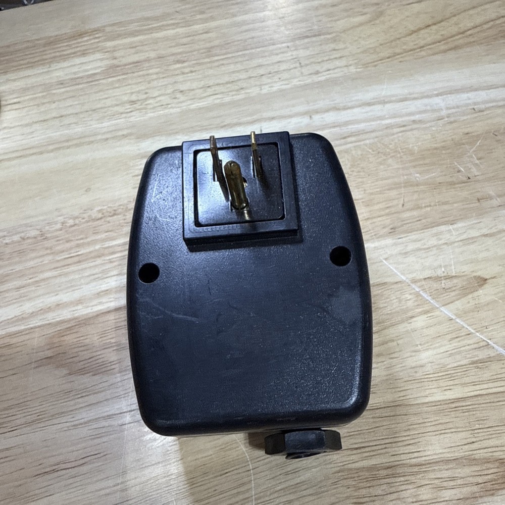 Mr. Scrappy Outlet (MSAS-65)