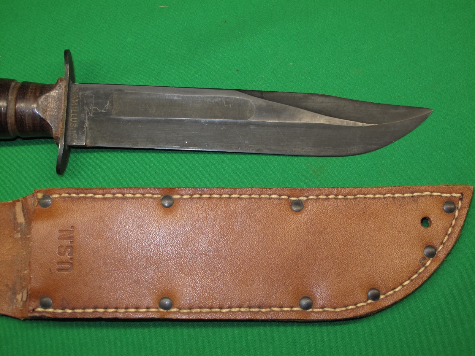 RARE US MARK 2 CAMILLUS KNIFE 1st VARIATION SCREW POMMEL