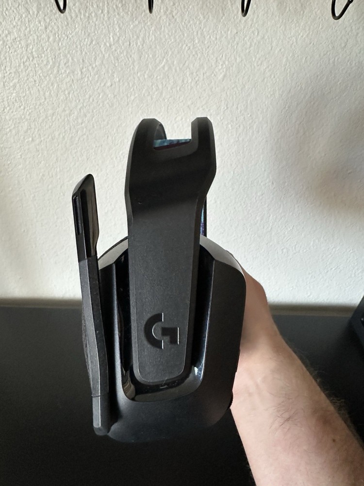 Logitech G535 Lightspeed Wireless Gaming Headset only Read/r