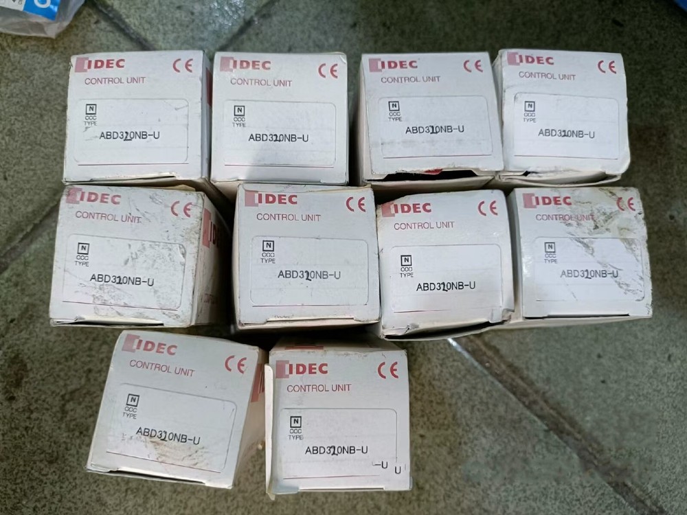 1PcS New ABD32NB-U button switch #N1271F YF