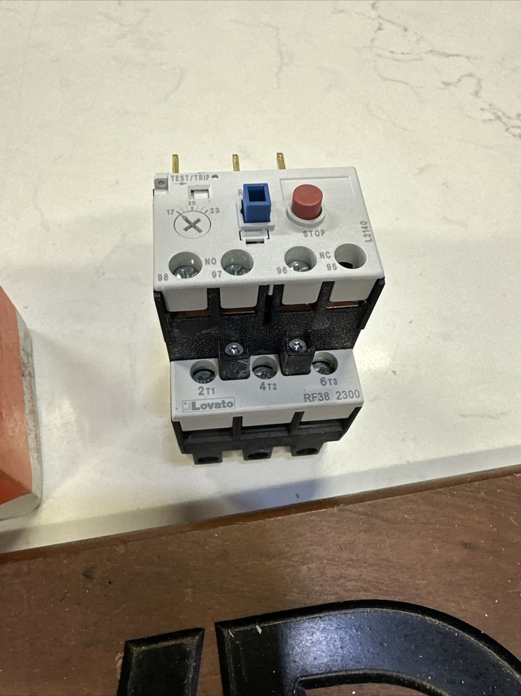 Overload relay RF382300, setting range 17 - 23A for BF09 - BF38 contactor