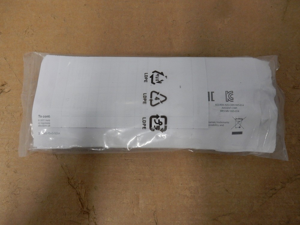 New in Box AVOCENT MPUIQ-VMCHS Server Interface Module for VGA USB