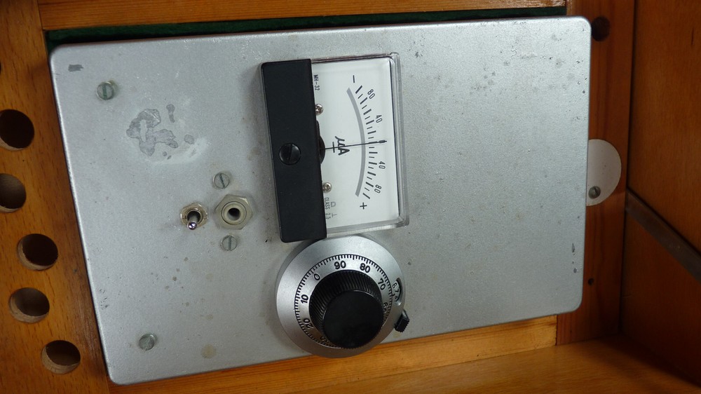 Vintage single range reflectometer