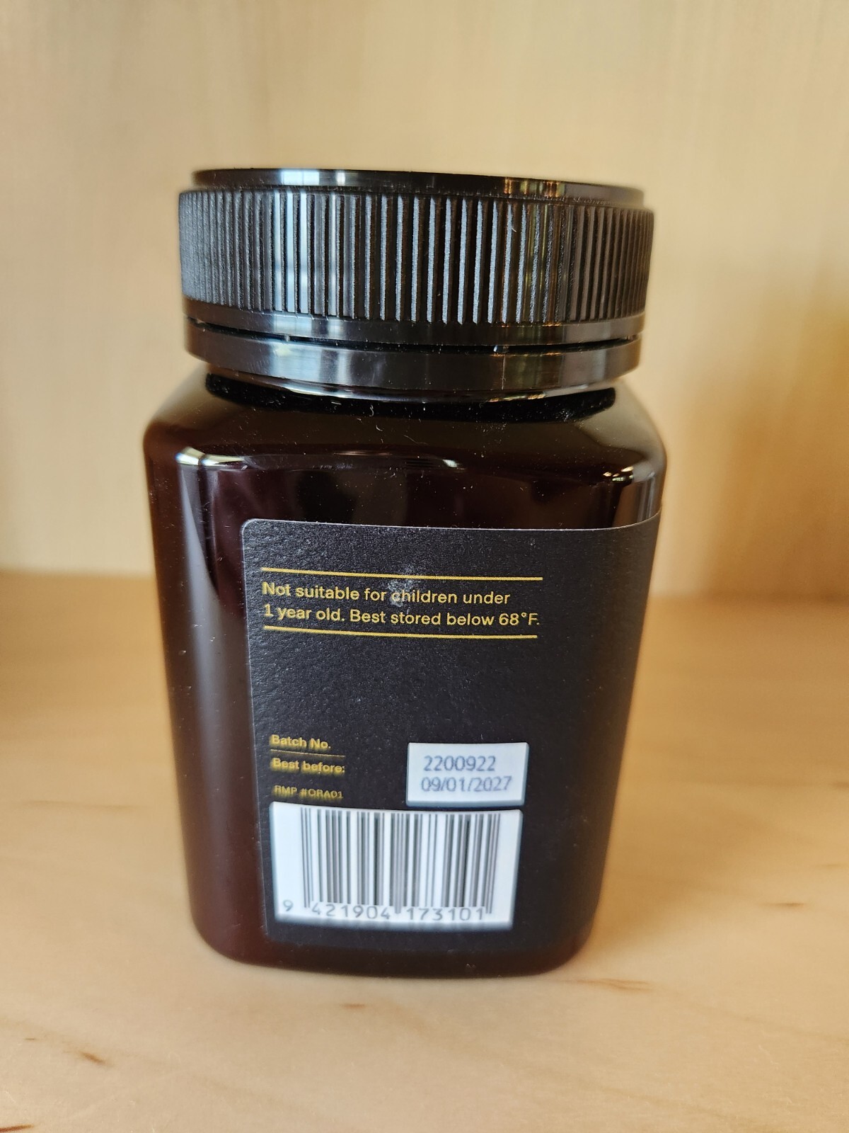 MANUKORA RAW MANUKA HONEY 850+ MGO 500G / 1.1LB