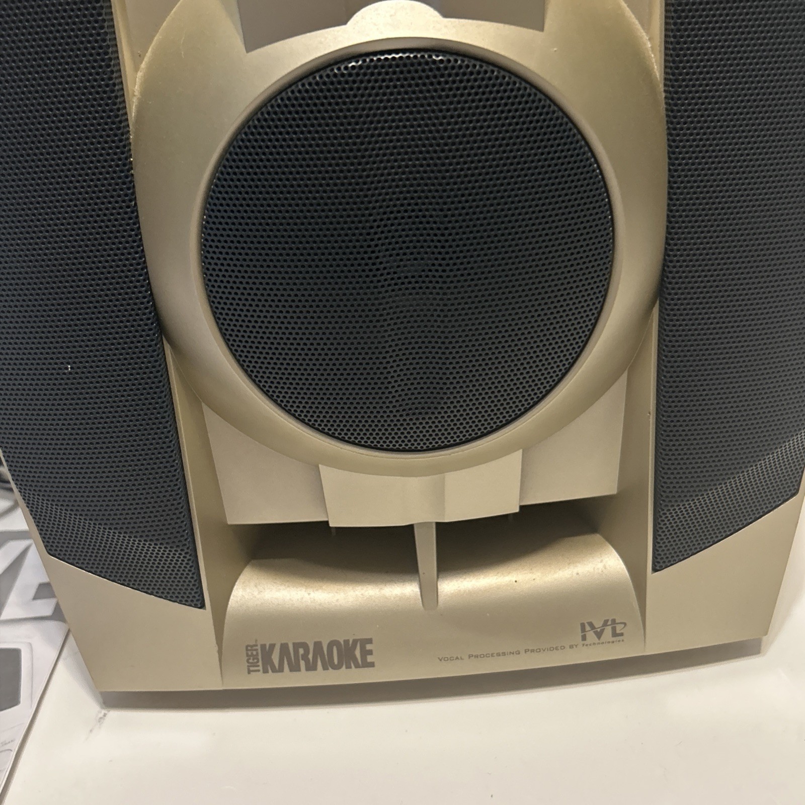 Tiger Portable Karaoke Machine Model 599810000 Vocal & Spatial Effects RCA USB