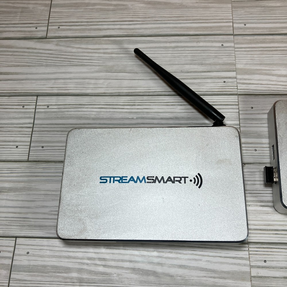 StreamSmart S4 Quad Core 8GB Media Stream Player NO Cords/ PSA UNTESTED