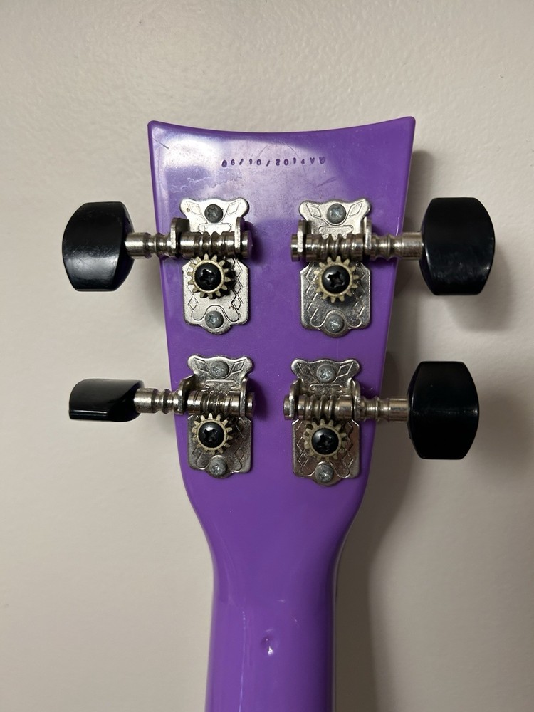 Doc McStuffins First Act Mini 4 String Kids Guitar