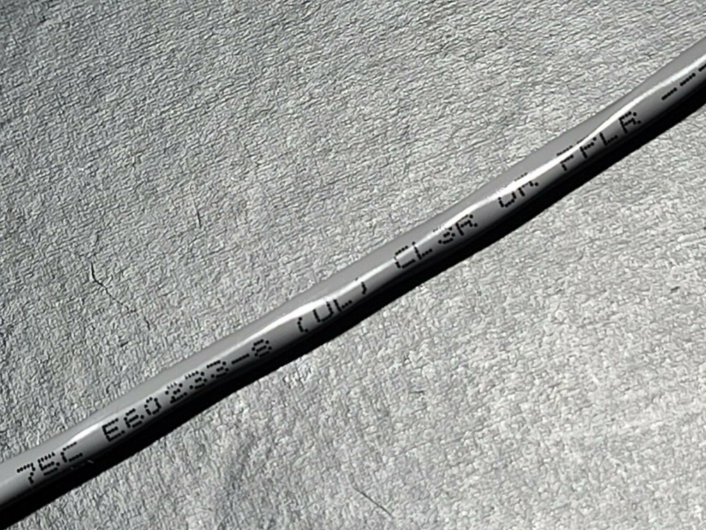 Carol E2006S 22/6C Shielded Communications/Security Cable Riser CMR Gray /100ft