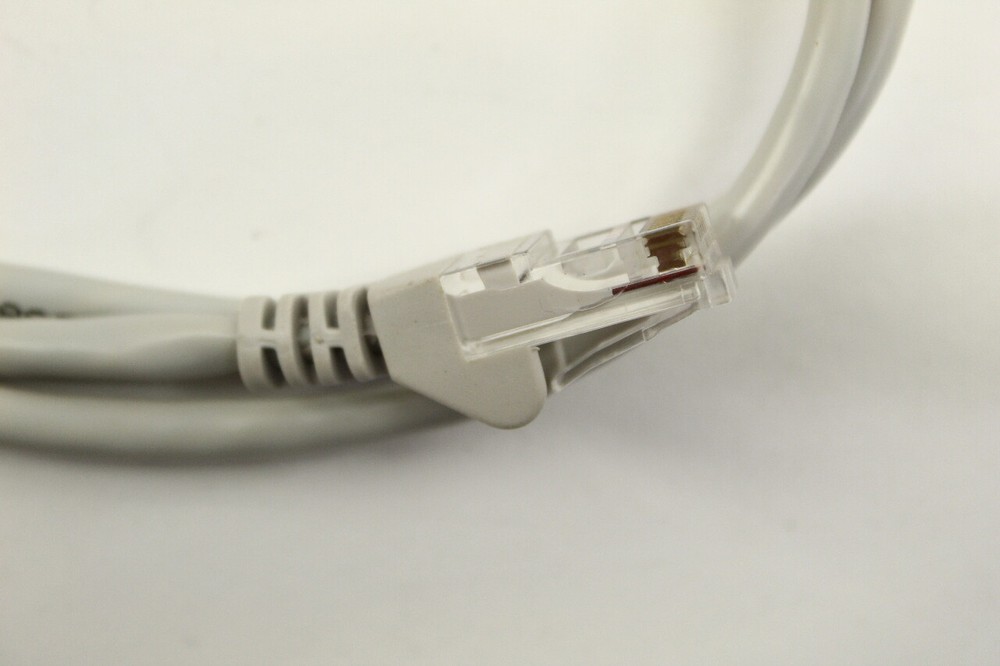 Intellinet 5E ISO/IEC Network Patch Cable New In Bag