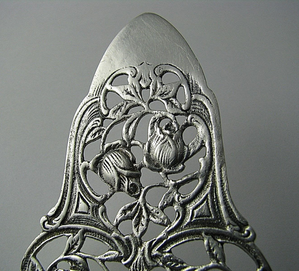 SOLID SILVER PIE SERVER CAKE SERVING 800Silver Rose Pattern Hazorfim Israel 1960