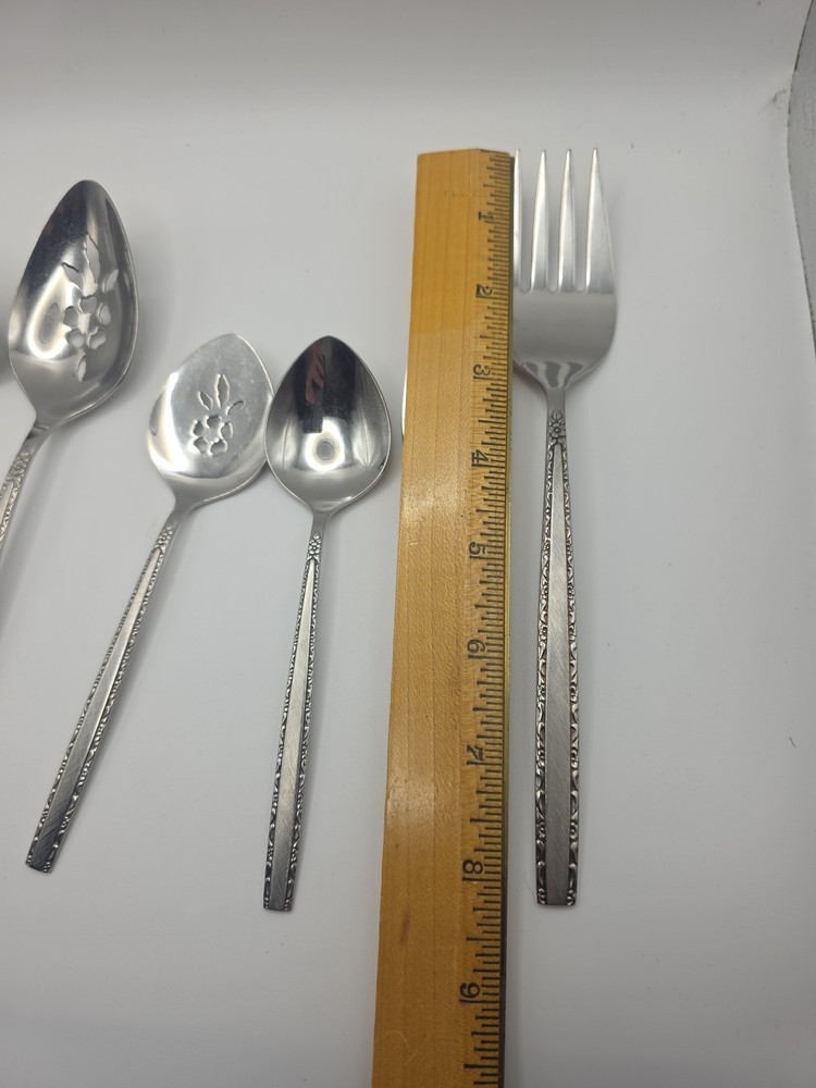Oneida Community VIA ROMA Serving 7 pc Set