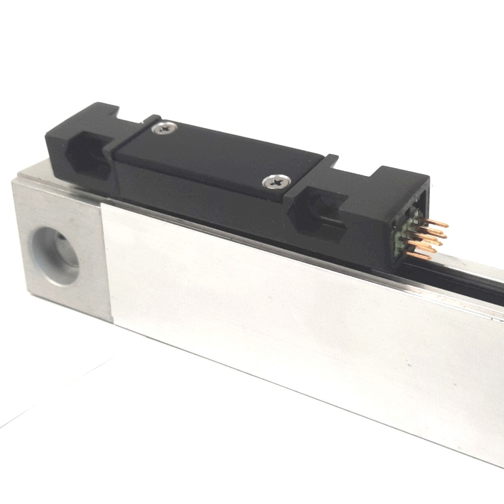 Heidenhain LS 406 Linear Encoder, Measuring Length: 820mm, 329 982-31