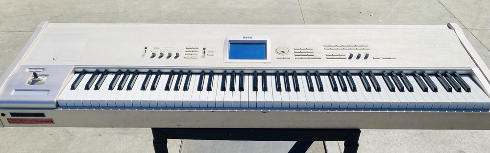 KORG Triton Studio ST88 Keyboard Music Workstation/Sampler