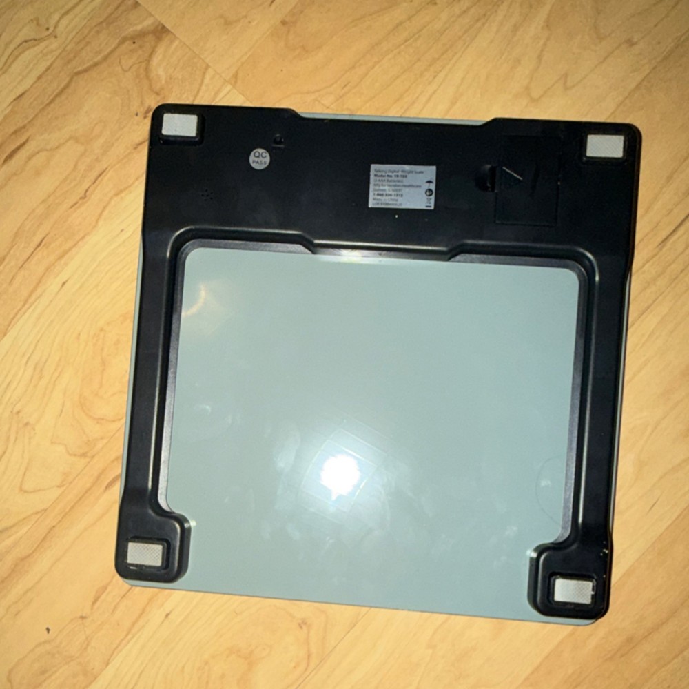 SmartHeart Digital Bathroom Scale Gray Modern Glass Plastic