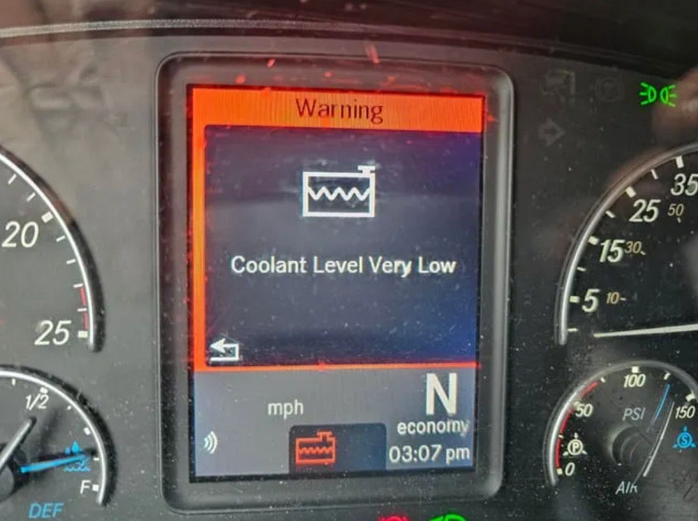 Kenworth Peterbilt Volvo VNL 3 pin coolant level sensor bypass "stop engine" FIX