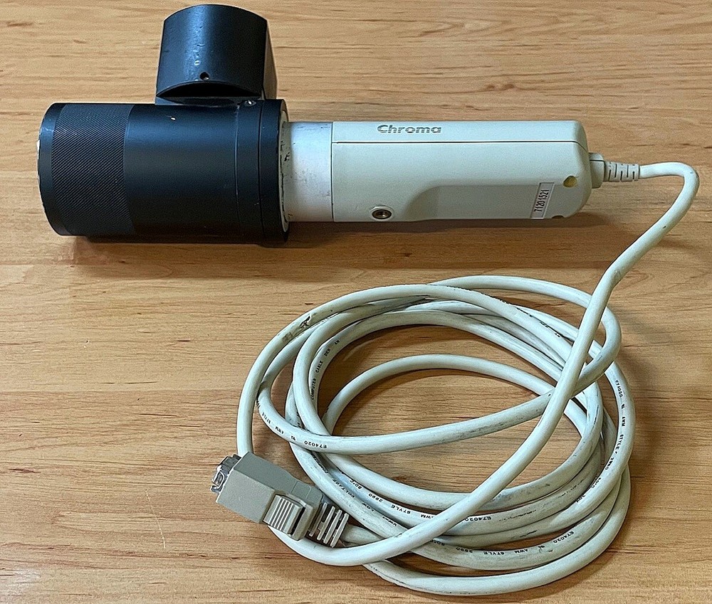 Chroma 7120 Color Analyzer with Measuring Probe