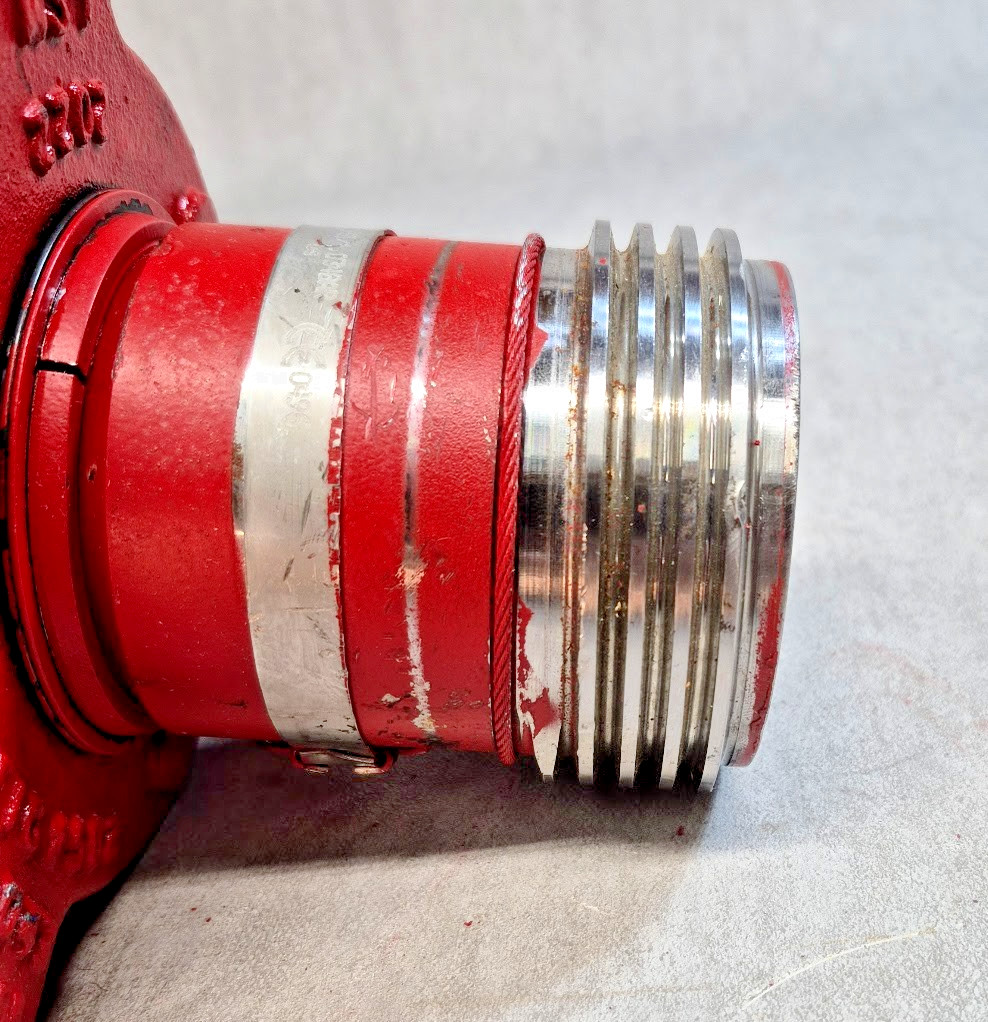 2" Figure 1502 SPM Female Union Configured for a 2" Bull Plug 15,000 psi