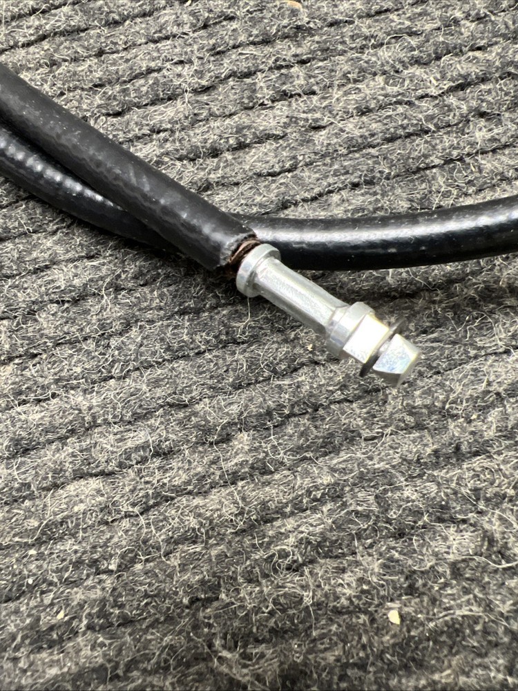 Y-907 Speedometer Cable