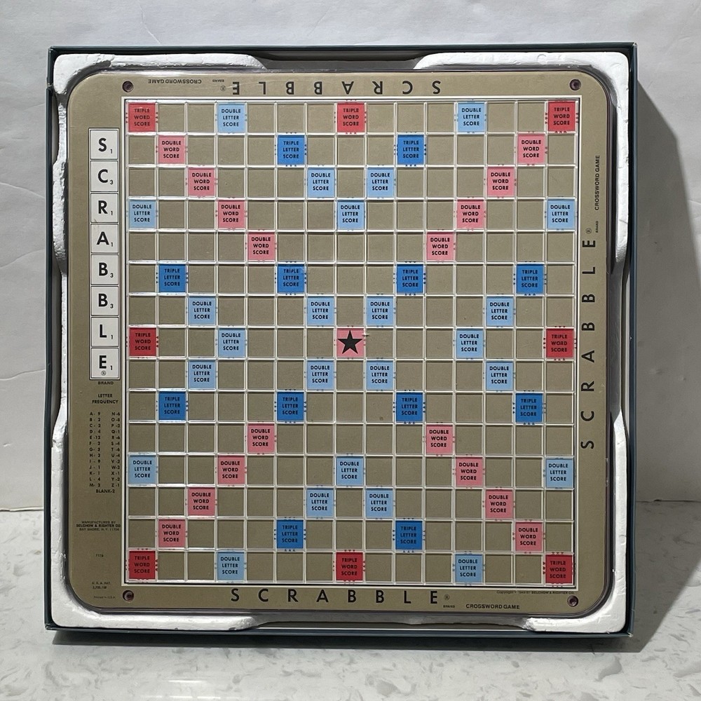 1977 Scrabble Deluxe Edition Game With Turntable Base Selchow & Righter Complete
