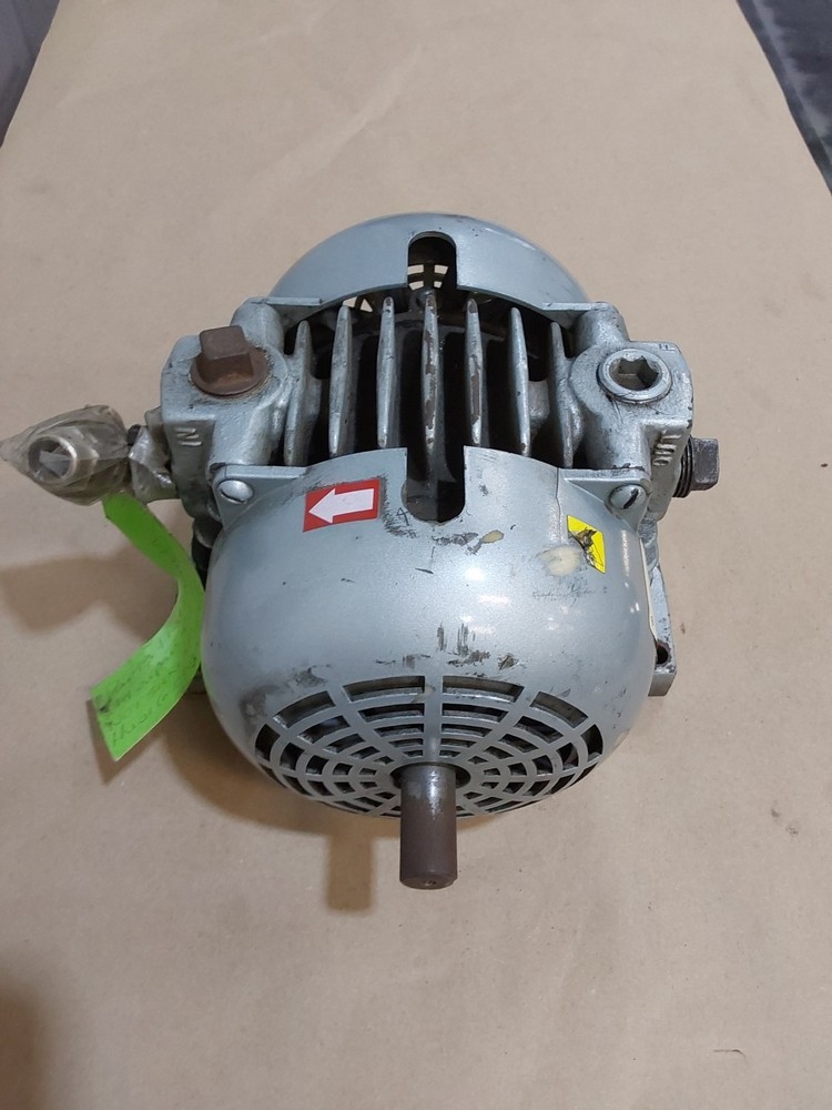 GAST 2065-V2A , VACUUM PUMP....