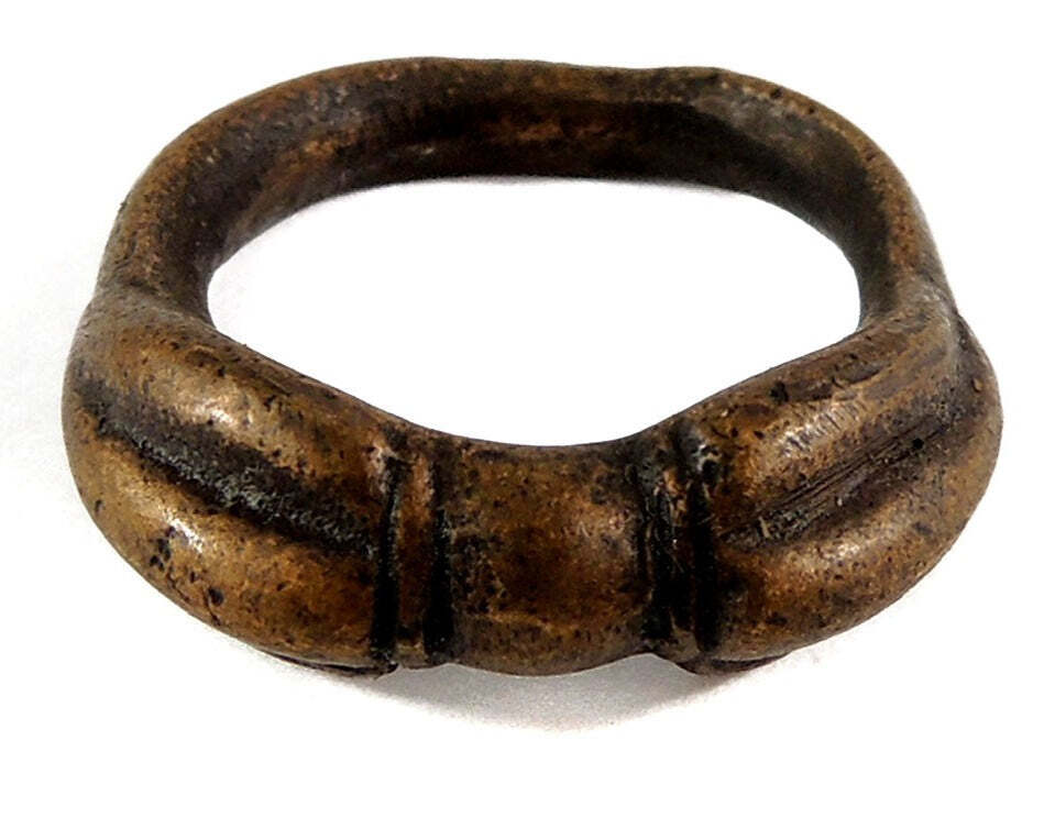 Tibetan Dorje Brass Ring 7.5