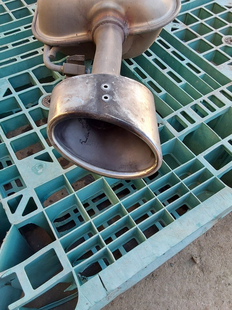 HYUNDAI VGH35F MUFFLER OEM