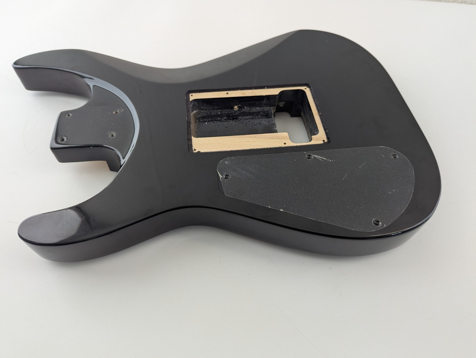 Jackson JS32 Dinky DKA Guitar Body Floyd Rose Quilt Green 2023