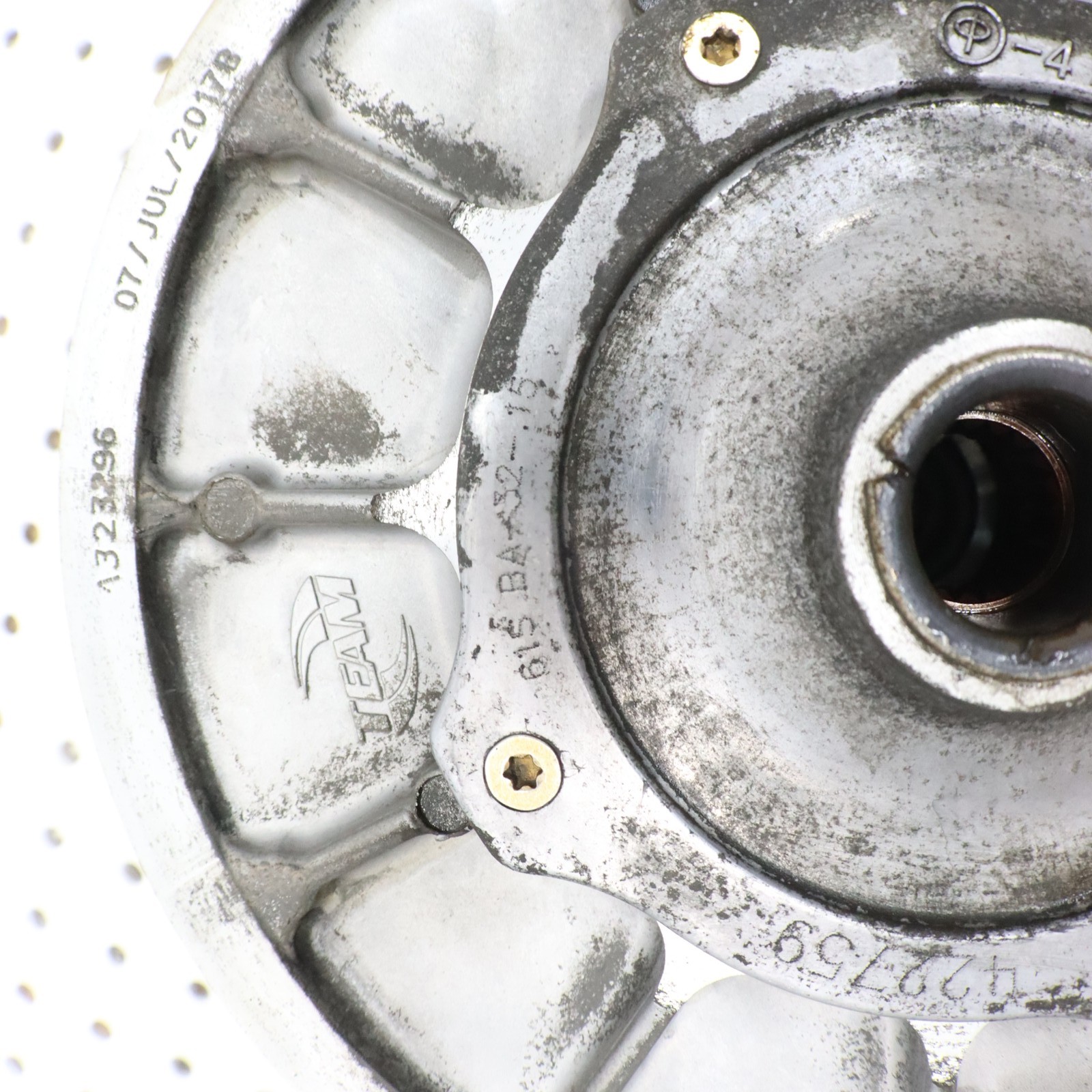 2017 Polaris Sportsman 570 EBS Driven Clutch Secondary Clutch 1323296